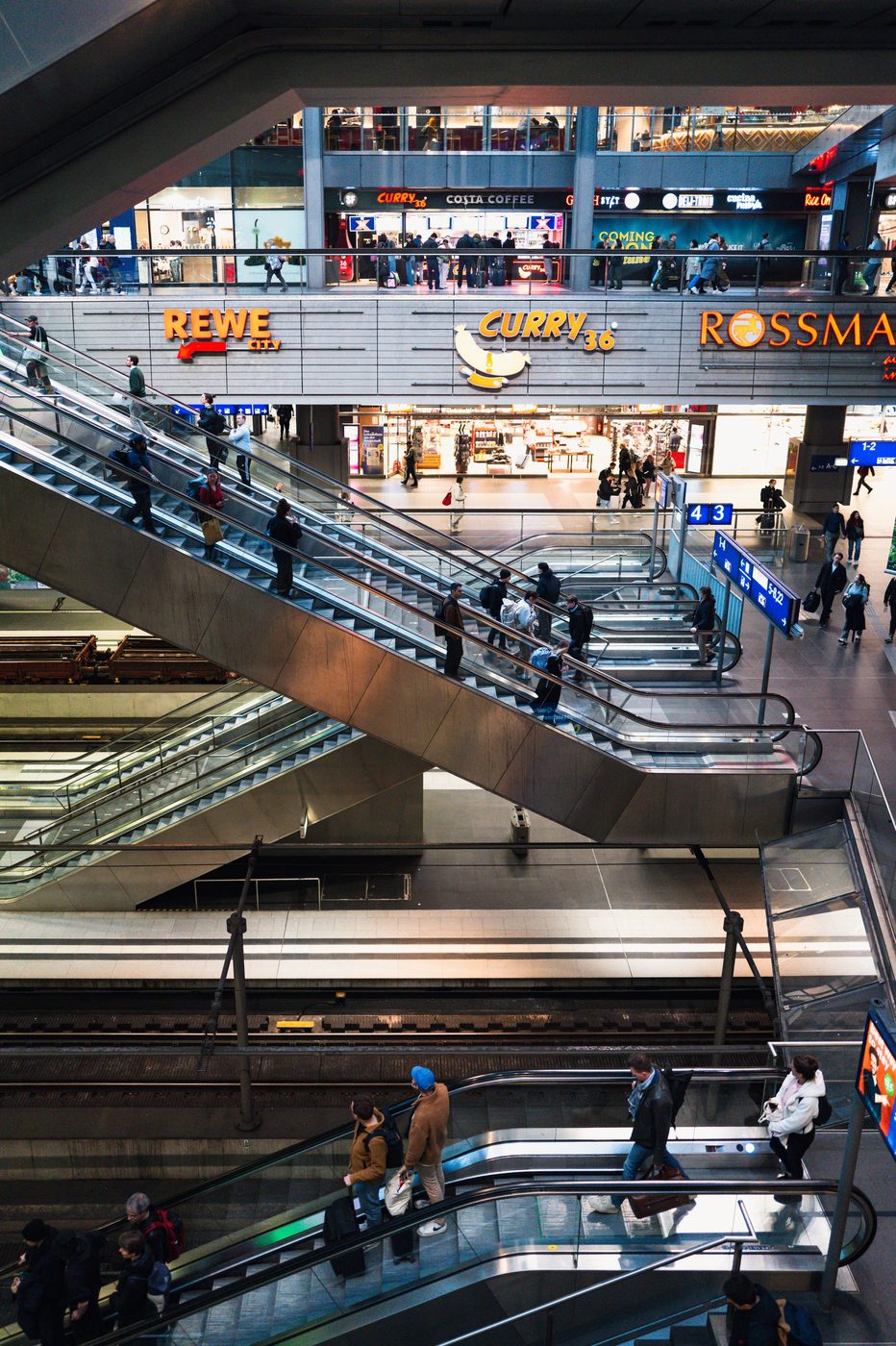Tiered escalators serving the shops of the central station, Berlin