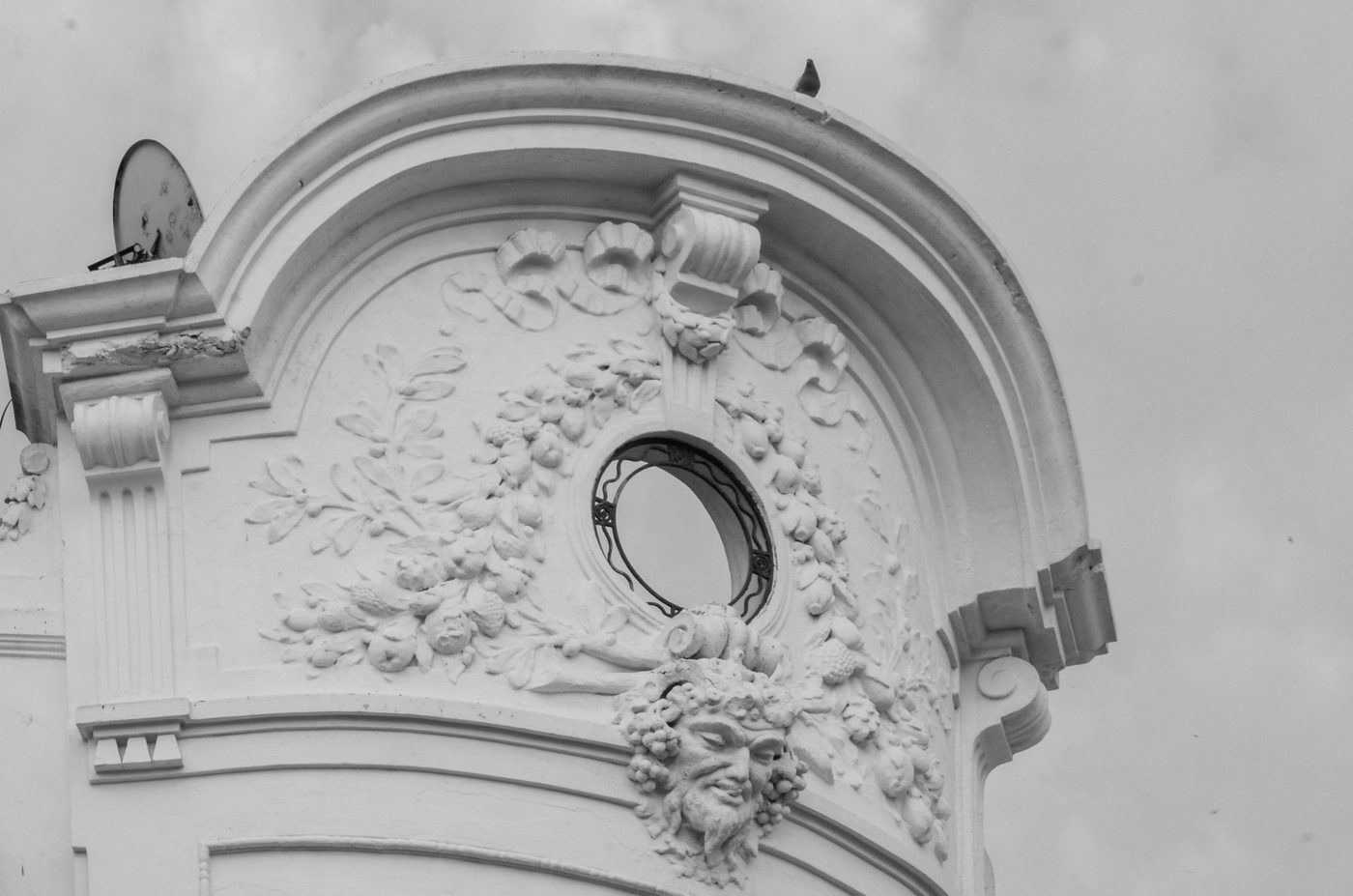Carved oculus adorned with a mascaron and floral garlands, Casablanca
