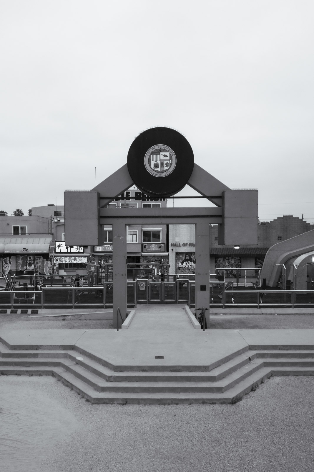 Entrance arch of the Venice Beach boardwalk, Los Angeles