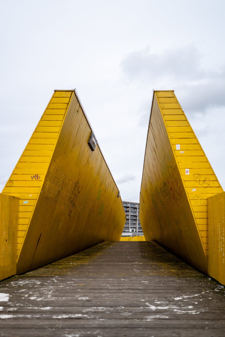 Yellow wooden Luchtsingel walkway with triangular panels, Rotterdam