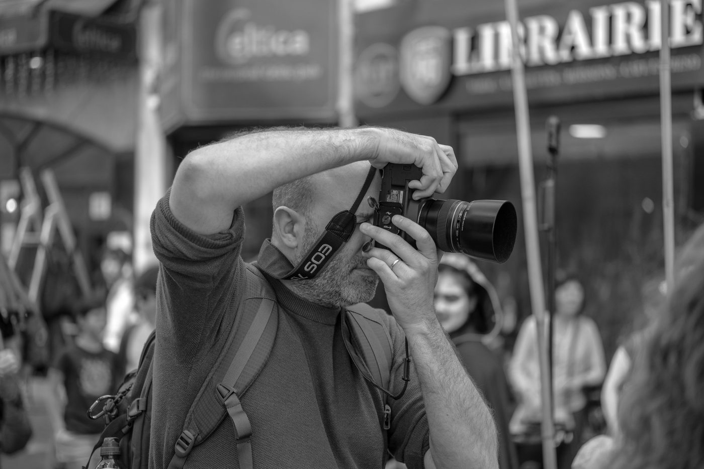 Photographer in action at the Zinneke Parade, Brussels (plate 022)