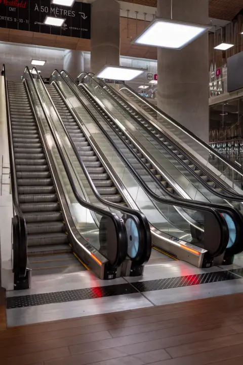 Escalators going down to the platforms, Paris